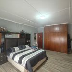 Rent 3 bedroom house of 1287 m² in Witzenberg