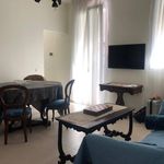 Affitto 5 camera casa di 130 m² in Varese
