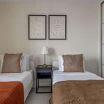 Alquilo 2 dormitorio apartamento de 2 m² en Madrid