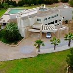 Rent 4 bedroom house of 400 m² in Eivissa