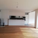 Miete 4 Schlafzimmer wohnung von 146 m² in Wiener Neustadt