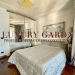 Rent 5 bedroom house of 400 m² in Padenghe sul Garda
