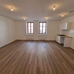 Appartement de 81 m² avec 3 chambre(s) en location à Nantua