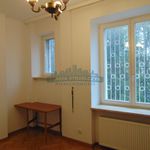 Wynajmij 7 sypialnię dom z 270 m² w Warszawa