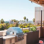 Rent 1 bedroom apartment of 83 m² in West Hollywood