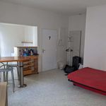 Rent 1 bedroom apartment of 285 m² in Niort
