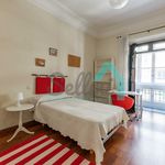 Rent 4 bedroom apartment of 146 m² in Oviedo