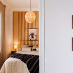 Rent 2 bedroom apartment of 80 m² in Barcelona