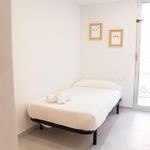 Rent 3 bedroom apartment of 60 m² in València