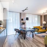 Rent 3 bedroom apartment of 68 m² in Kraków
