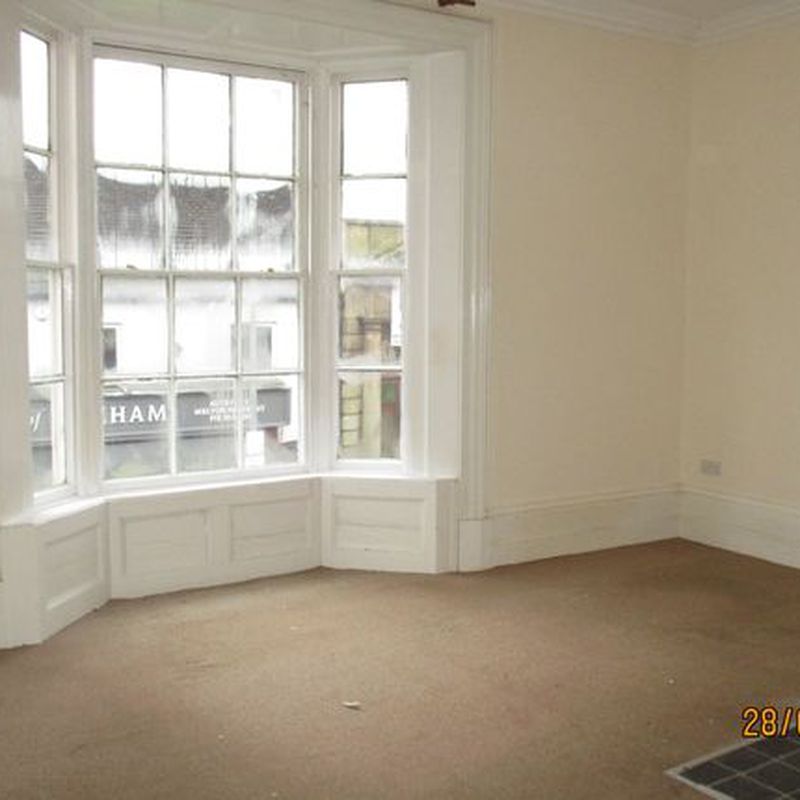 Flat to rent in High Street, Oakham LE15 Exton