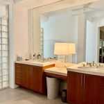 Rent a room of 304 m² in La Quinta