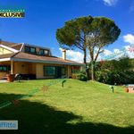 Rent 5 bedroom house of 850 m² in Roma