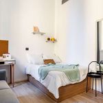 Rent a room of 87 m² in Turin