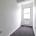 Rent 3 bedroom flat in Welling