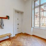 Rent 8 bedroom apartment in Toulouse