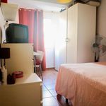 Rent a room of 85 m² in Torrent