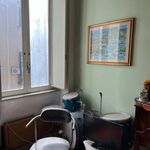 Rent 5 bedroom apartment of 150 m² in Napoli