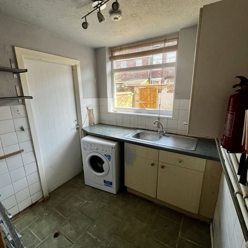 house for rent Moss Side