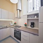 Affitto 3 camera appartamento di 120 m² in Florence