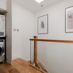 Rent 3 bedroom flat of 200 m² in London