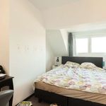 Rent a room of 120 m² in brussels