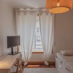 Rent 2 bedroom apartment of 74 m² in porto