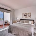 Rent 3 bedroom apartment of 145 m² in Puerto Banús