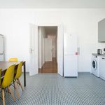 Rent 7 bedroom apartment in lisbon