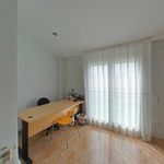 Rent 11 bedroom house of 236 m² in Lleida