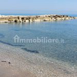 Rent 3 bedroom house of 50 m² in Margherita di Savoia