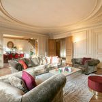 Rent 5 bedroom apartment of 339 m² in Champs-Elysées, Madeleine, Triangle d’or