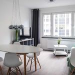 Miete 2 Schlafzimmer wohnung von 70 m² in Köln