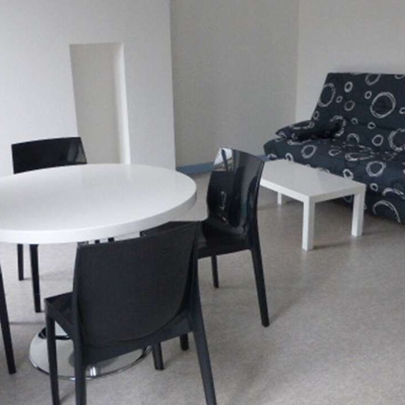 Location appartement 2 pièces 40 m² Le Puy-en-Velay (43000)