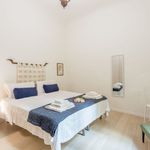 Affitto 1 camera appartamento di 65 m² in Firenze