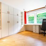 Huur 6 slaapkamer huis van 420 m² in Kraainem