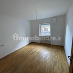 Affitto 3 camera appartamento di 90 m² in Laives