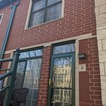 Rent 2 bedroom apartment of 1981 m² in Chicago