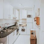 Rent 3 bedroom apartment in Donosti