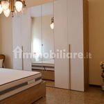 Affitto 3 camera appartamento di 62 m² in Camponogara