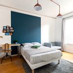 Rent a room of 280 m² in Ivry-sur-Seine