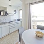 Rent 1 bedroom apartment of 450 m² in Paris
