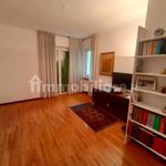 Rent 4 bedroom apartment of 100 m² in Bolzano