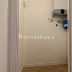 Affitto 2 camera appartamento di 61 m² in Mantova