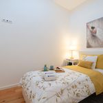 Rent 3 bedroom house of 100 m² in Porto