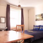 Rent 8 bedroom flat in Brighton