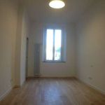 Rent 4 bedroom apartment of 95 m² in Milano