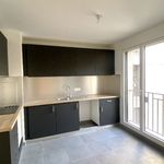 Rent 4 bedroom apartment of 91 m² in Clichy