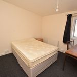 Rent 4 bedroom apartment in Hatfield