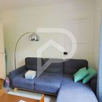 Rent 2 bedroom apartment of 39 m² in Versailles